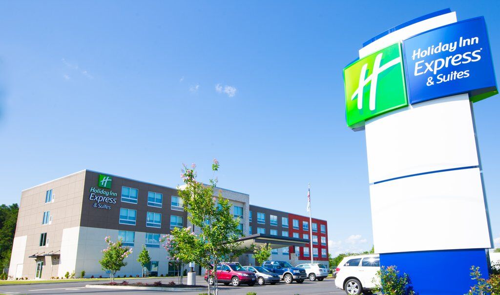 Holiday Inn Express & Suites Greenville S - Piedmont By Ihg Екстериор снимка